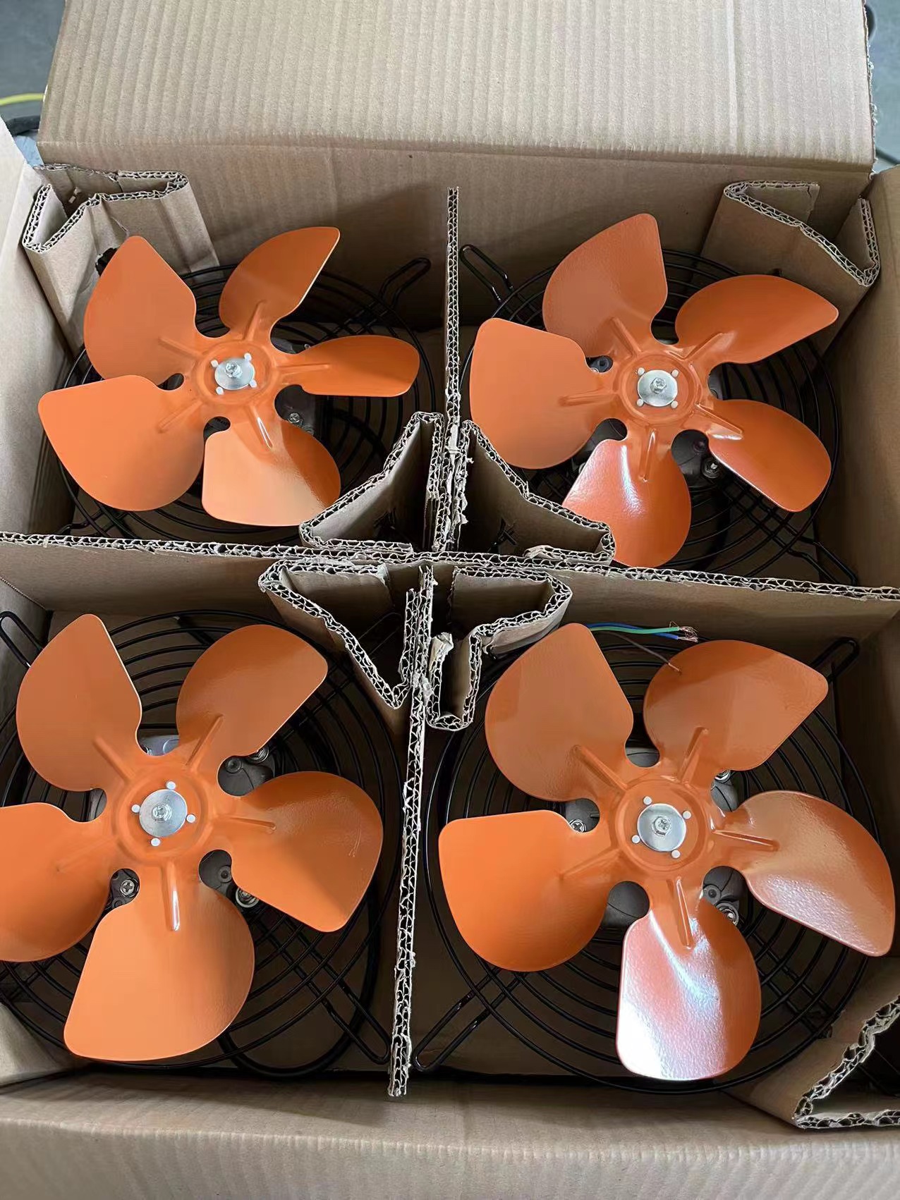 Tarne: kondensaatori ventilaatori mootor Hispaaniasse